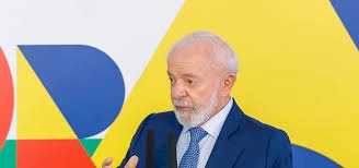 Datafolha: 24% aprovam o governo Lula e 41% reprovam